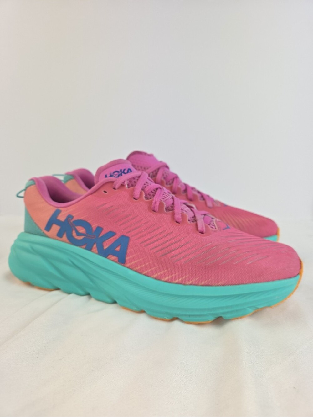 Hoka Rincon 3
